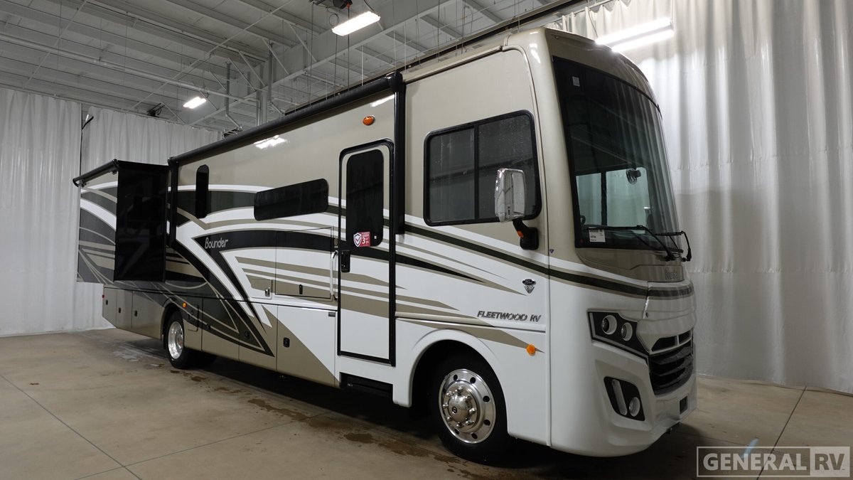 2026 Fleetwood Bounder