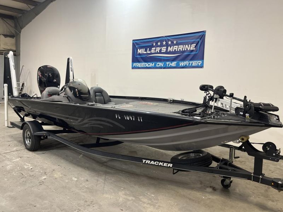 2020 Tracker Boats Pro Team 195 TXW