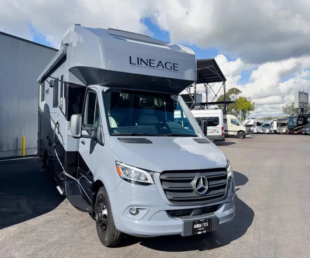 2026 Grand Design LINEAGE SERIES M