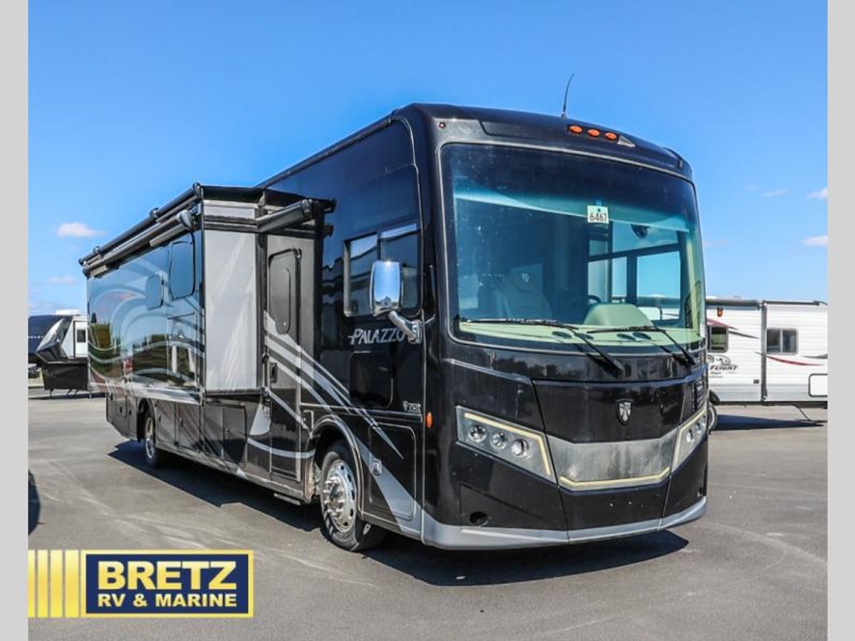 2022 Thor Motor Coach Palazzo