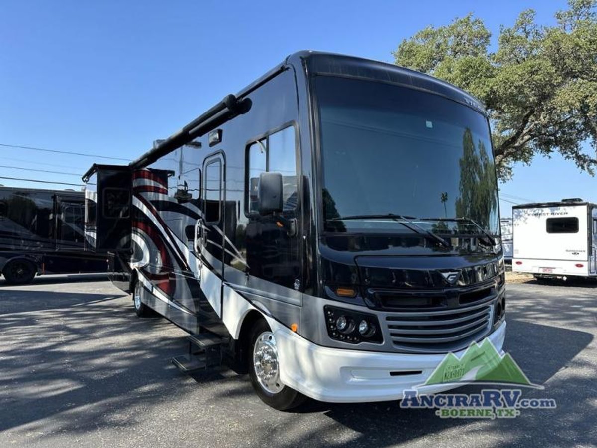 2018 Fleetwood RV Bounder
