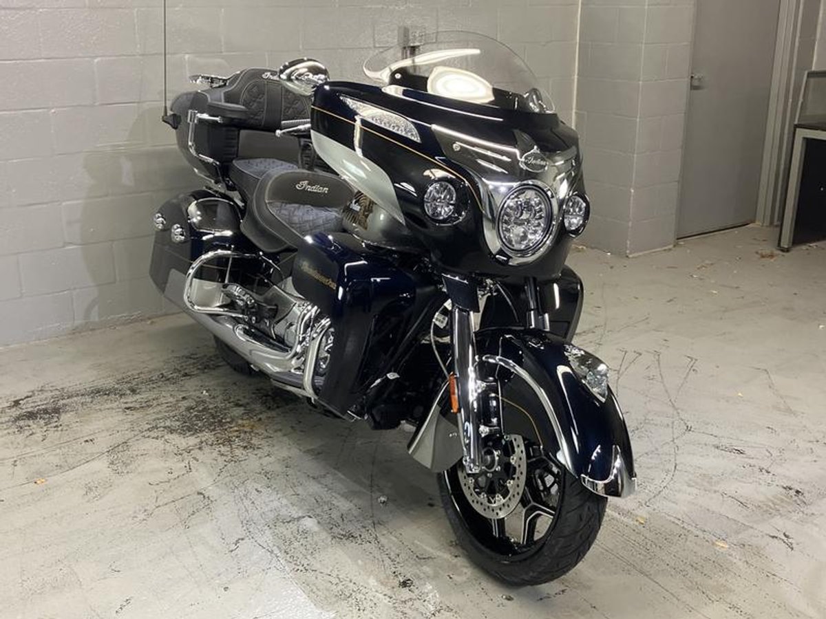 2025 Indian Motorcycle Roadmaster Elite Springfield Blue Candy