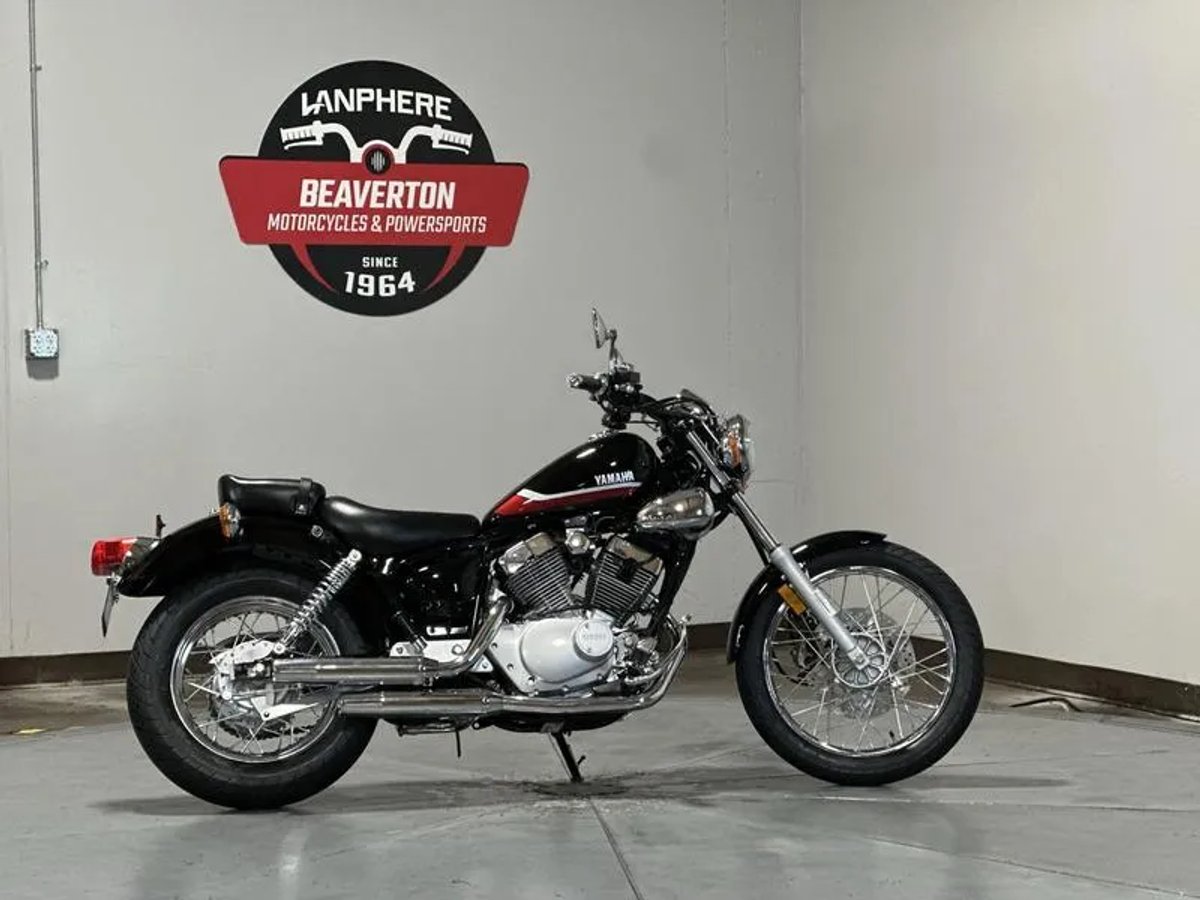 2026 Yamaha XV250T1B