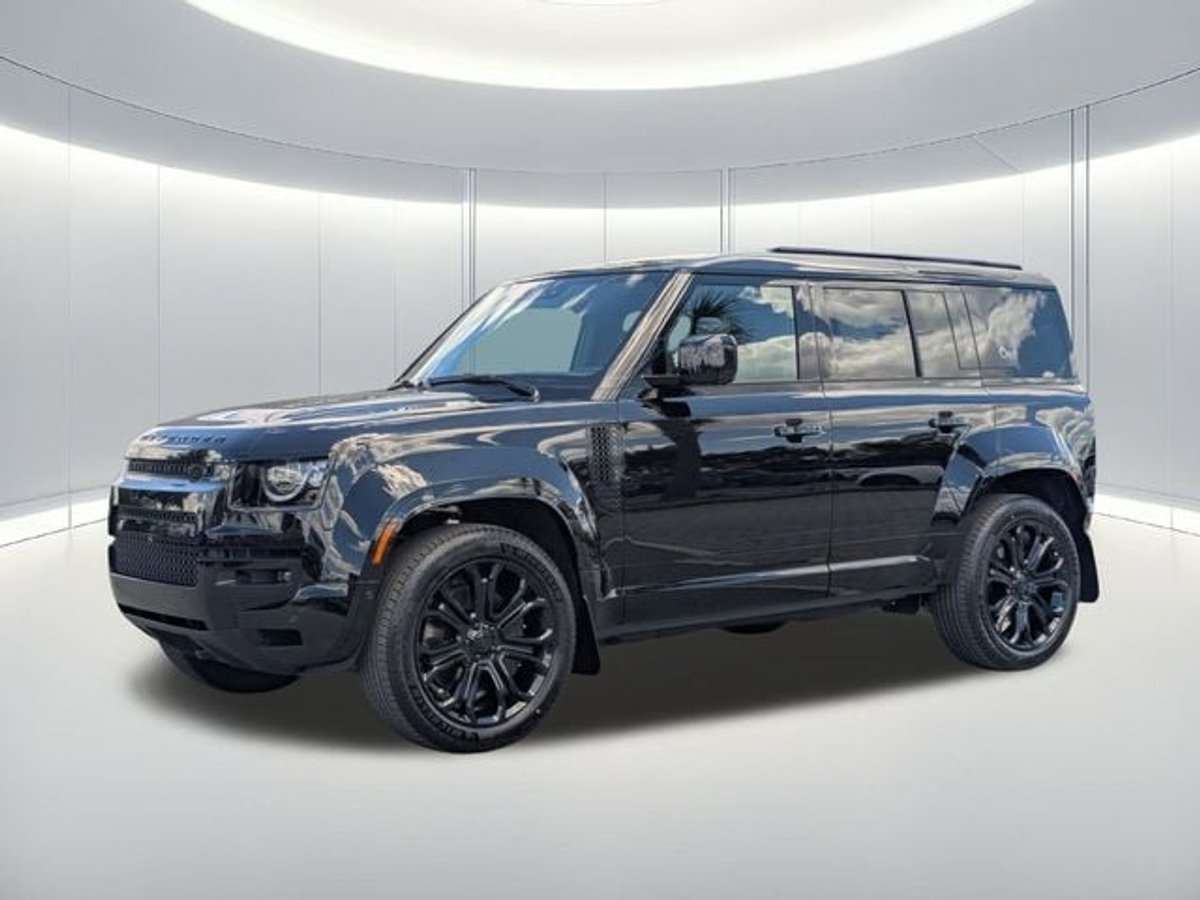 2026 Land Rover Defender 110