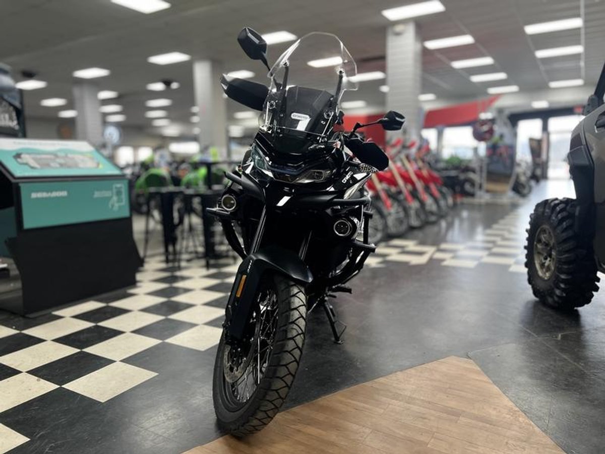 2026 CFMOTO Ibex 800 E