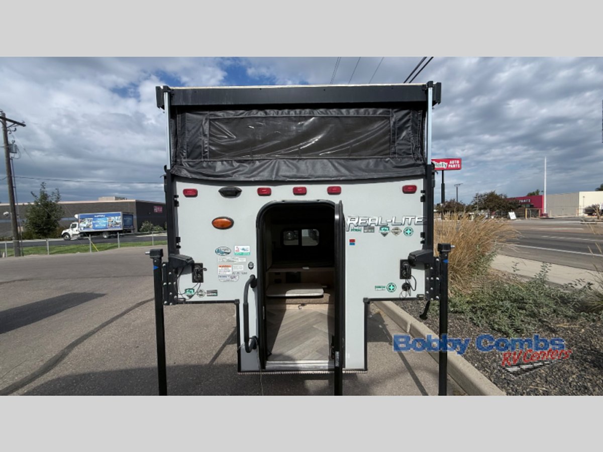 2023 Palomino Real-Lite