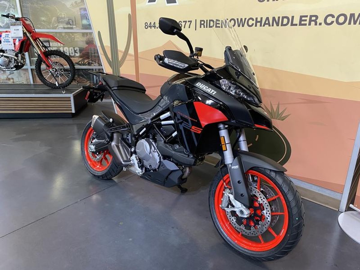 2024 Ducati Multistrada V2 S Black