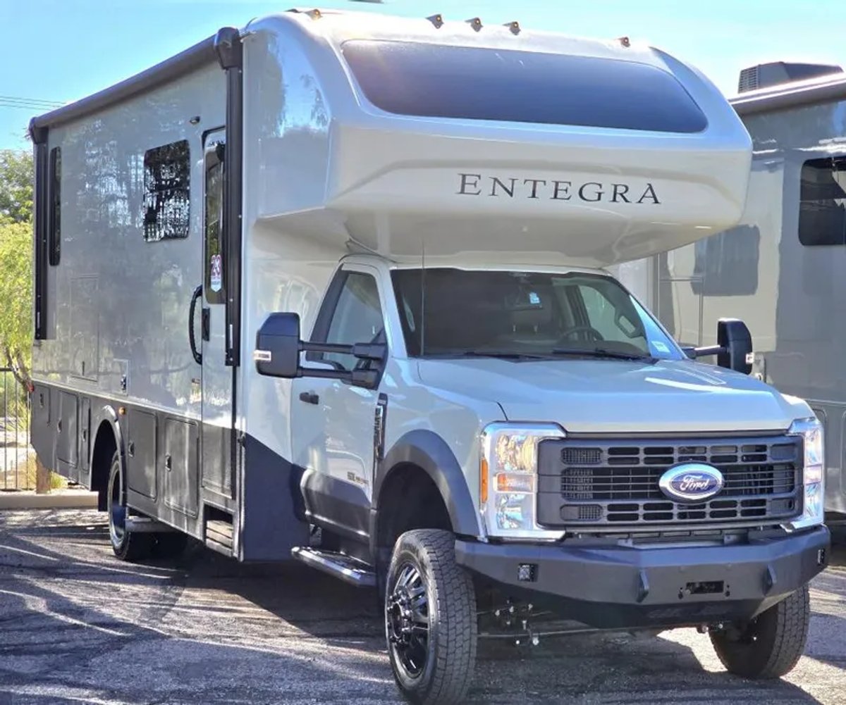 2026 Entegra ESTEEM XL