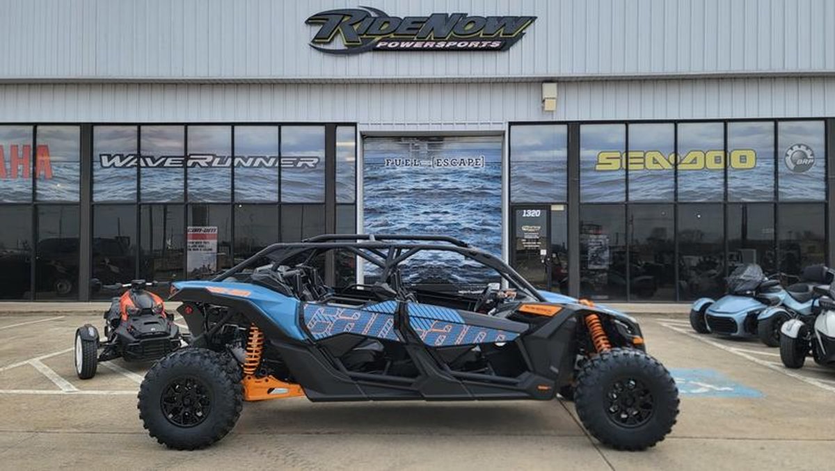 2026 Can-Am Maverick X3 MAX DS Turbo Scandi Blue & Orange Crush