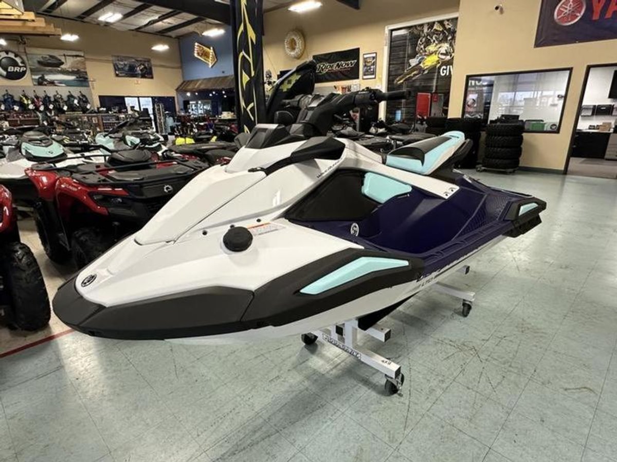 2025 Yamaha JETBLASTER LTD 3