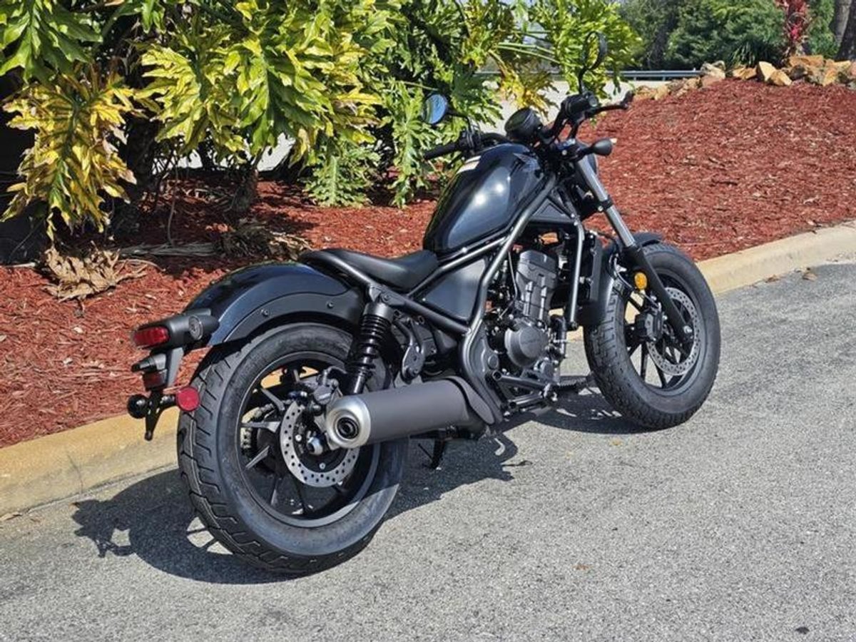 2025 Honda Rebel 300