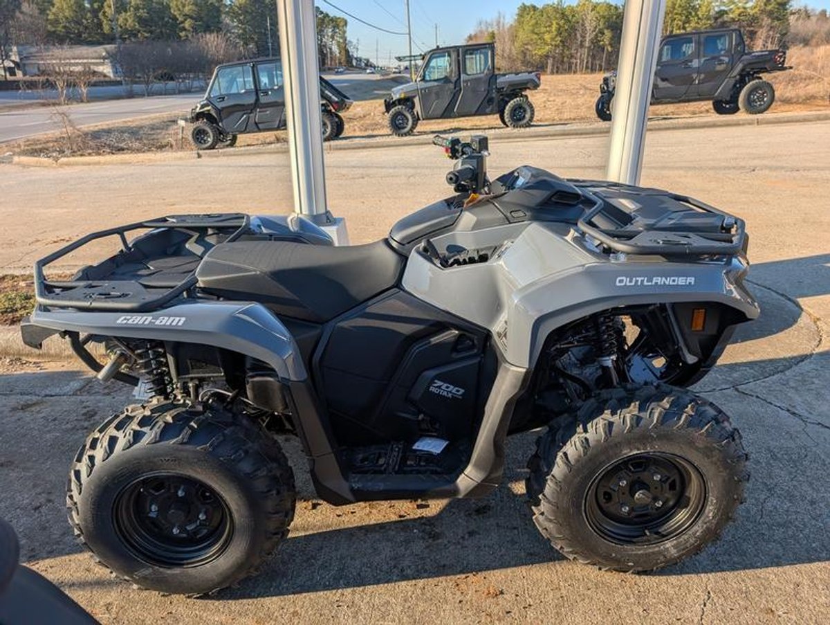 2026 Can-Am Outlander 700