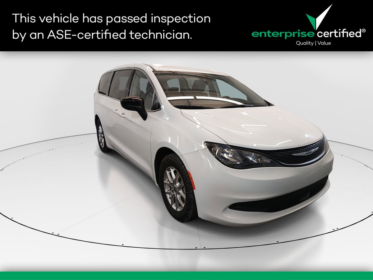 2024 Chrysler Voyager