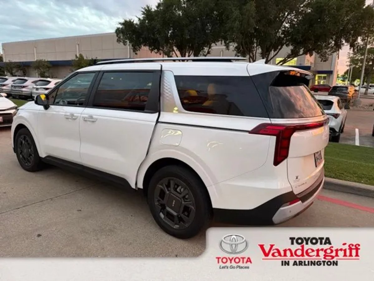 2026 Kia Carnival Hybrid