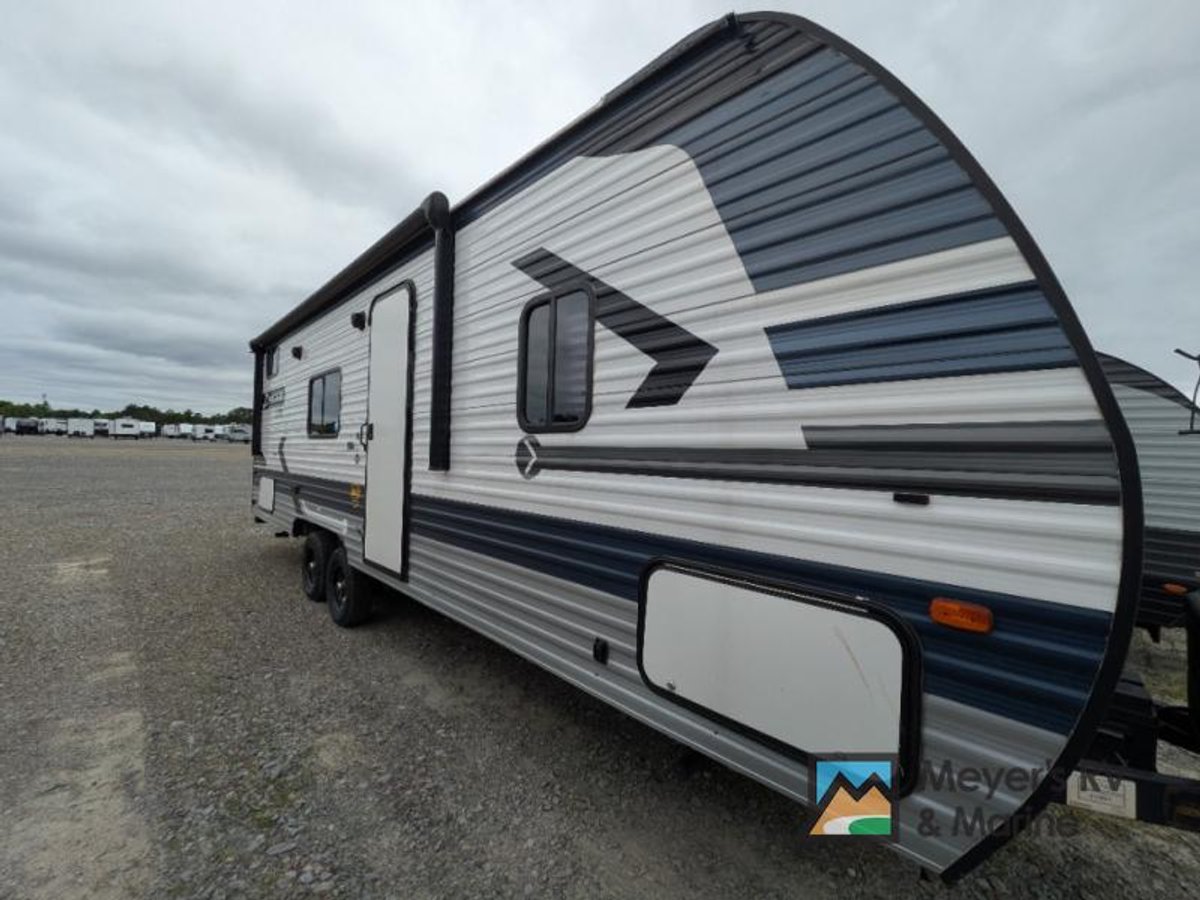 2021 CrossRoads RV Zinger Lite