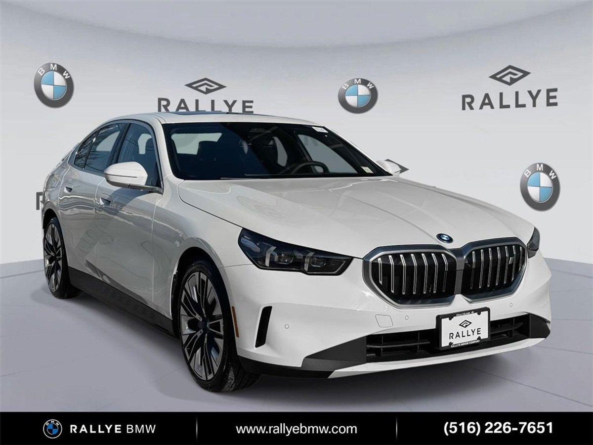 2025 BMW i5