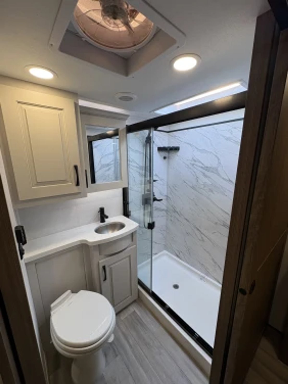 2024 Alliance RV Paradigm