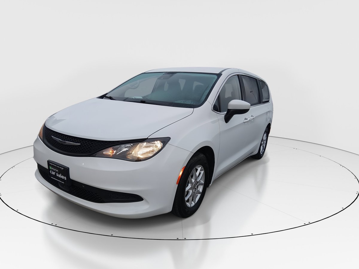 2023 Chrysler Voyager