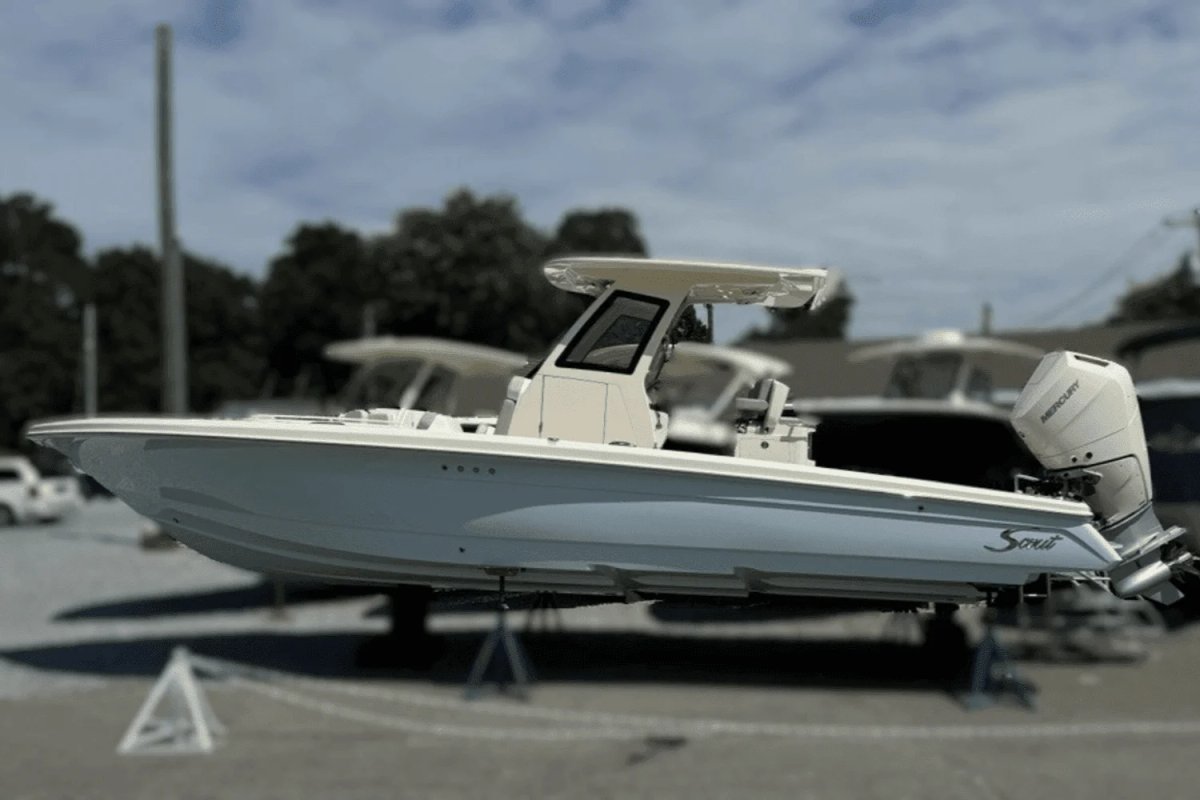 2025 Scout WHT 400 V10 VDO