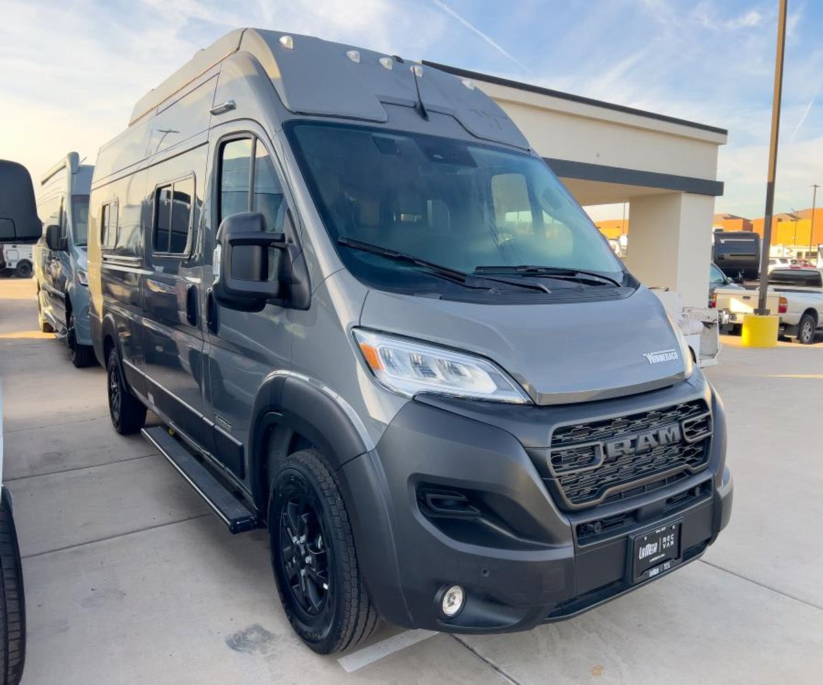 2026 Winnebago SOLIS