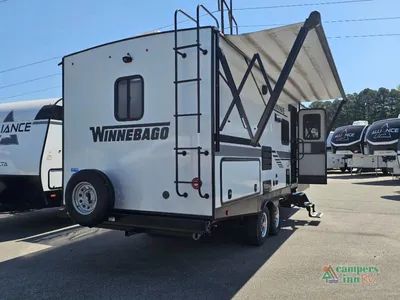 2022 Winnebago Minnie