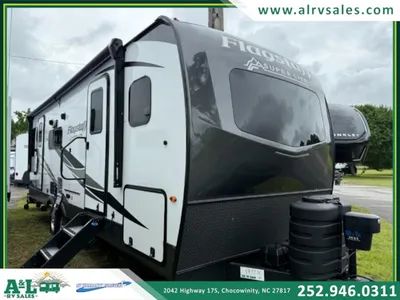 2025 Flagstaff Super Lite