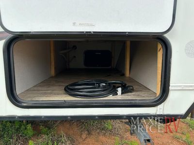2018 KZ Escape