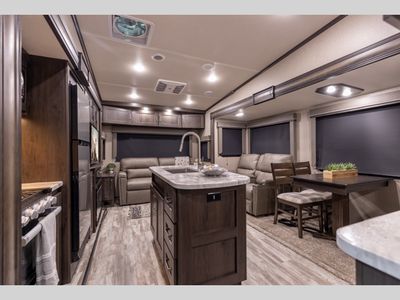 2022 Grand Design Reflection