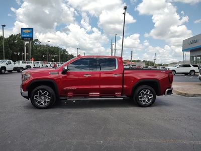 2025 GMC Sierra 1500 — side profile view