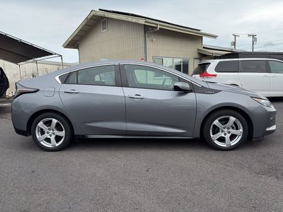 2018 Chevrolet Volt — interior view
