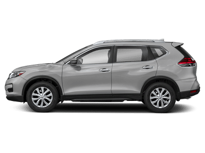 2017 Nissan Rogue — rear three-quarter view