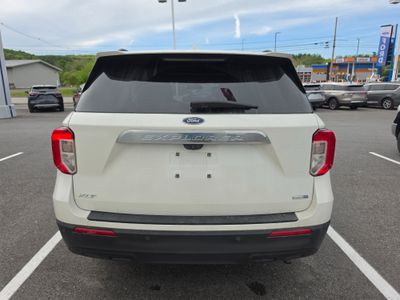 2020 Ford Explorer — interior view