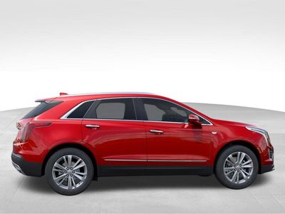 2026 Cadillac XT5 — detail view