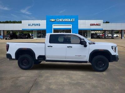 2024 GMC Sierra 2500 HD — interior view