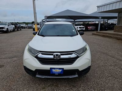2018 Honda CR-V — rear three-quarter view