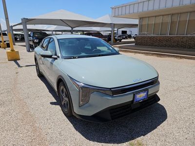 2025 Kia K4 — side profile view