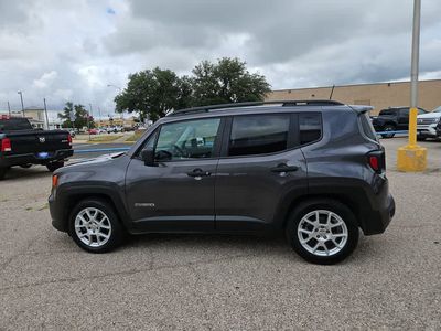 2021 Jeep Renegade — detail view