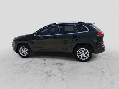 2017 Jeep Cherokee — detail view