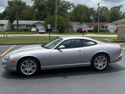 2005 Jaguar XK — interior view