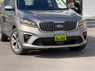 2019 Kia Sorento — rear three-quarter view