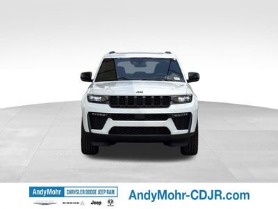 2026 Jeep Grand Cherokee — side profile view