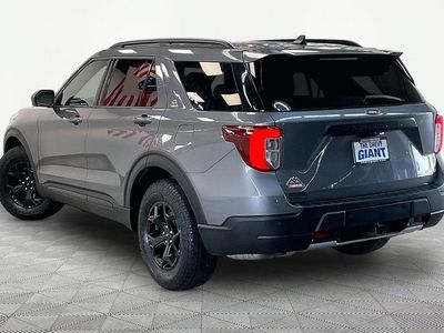 2022 Ford Explorer — interior view