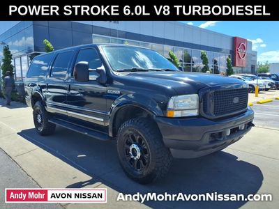2004 Ford Excursion — side profile view