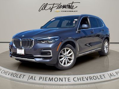 2022 BMW X5 — interior view