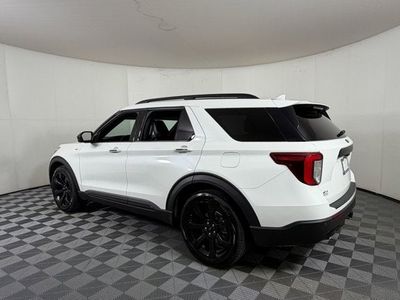 2023 Ford Explorer — rear three-quarter view
