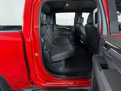 2024 GMC Sierra 1500 — detail view