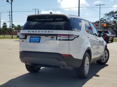 2020 Land Rover Discovery — detail view