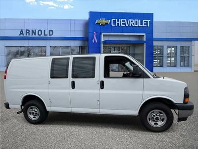2024 GMC Savana Cargo 2500 — detail view