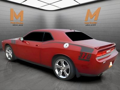 2009 Dodge Challenger — side profile view
