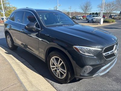 2025 Mercedes-Benz GLC 300 - Photo 2